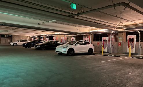 Tesla Supercharger