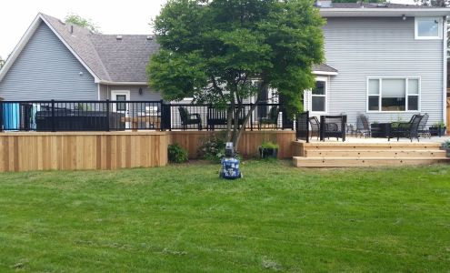 CL CUSTOMIZED DECKS & FENCES