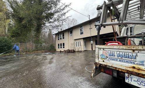 Lil Squirt Power Washing