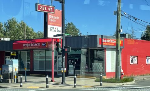 Benjamin Moore Maple Ridge