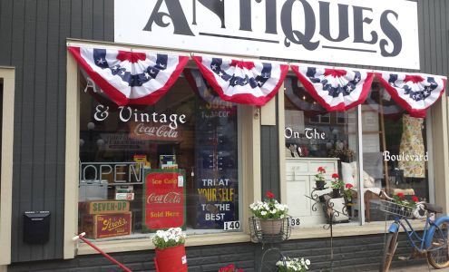 Antiques & Vintage On The Boulevard 138 E Chicago Blvd, Tecumseh Michigan 49286