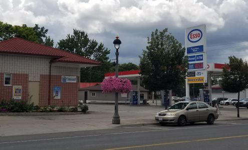Esso Aylmer