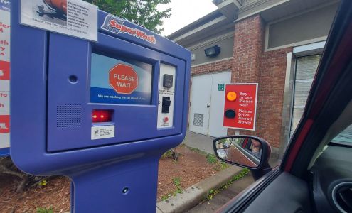 Petro-Canada & Car Wash