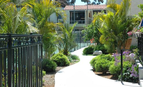 Hourglass Park Apartments