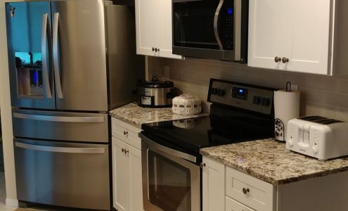 Bella Homes S.E. Corporation 1300 Tenby Way, Palm Harbor Florida 34683