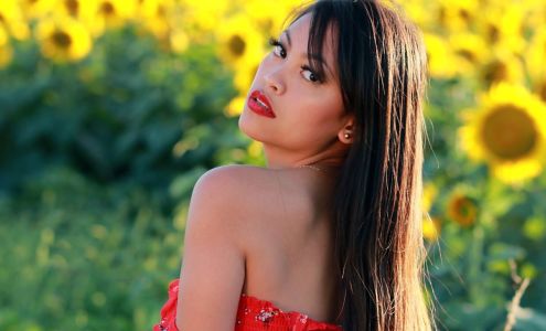 Transform and Pose by Aizzah