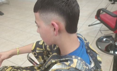 Platinum Cuts 3214 E Mile 11 N, Weslaco Texas 78599