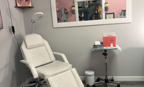 Diamonds Aesthetics 1316 Mt St Helens Way NE, Castle Rock Washington 98611