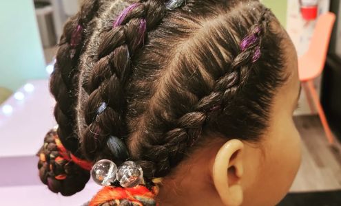 Tiny Textures Natural Hair Salon & Spa For Kids- Williamsburg