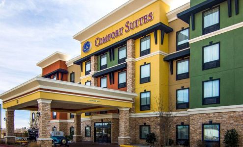 Comfort Suites