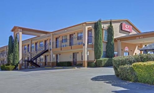 Super 8 by Wyndham Decatur TX