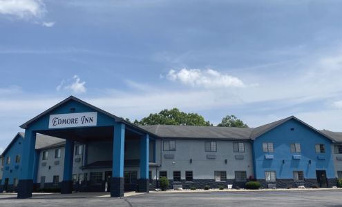 Edmore Inn (formerly Maxfield's Inn) Edmore