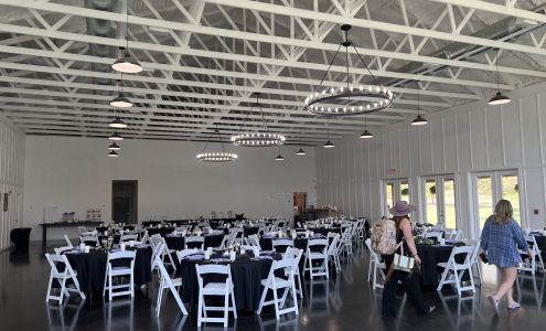 Eight Ten Ranch & Cattle Co