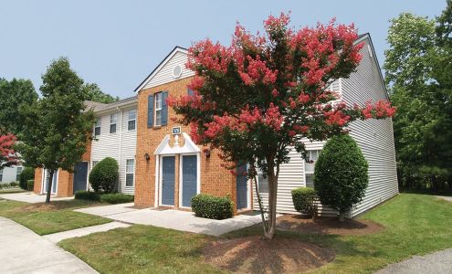 The Courts At Yorkshire Downs