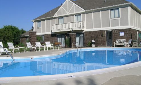 North Willow Apartments