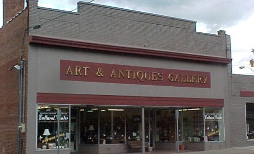 Art & Antiques Gallery