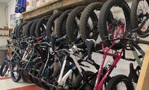 Trail Labs, LLC Davis