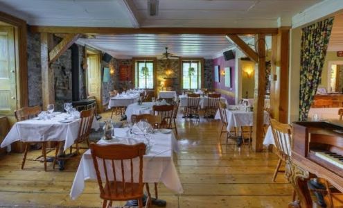 Auberge Baker Restaurant Château-Richer