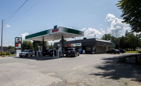 Restaurant-Depanneur L'Escale (Dépanneur L'Escale Covris Coopérative)