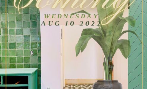 Kitchen Nail Bar - Brokaw