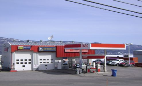 Transport & Remorquage P. Côté & Fils 160 Bd de Gaspé, Gaspé Quebec G4X 1B1