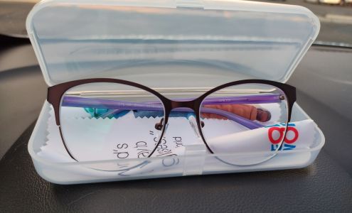 Eyeglass World