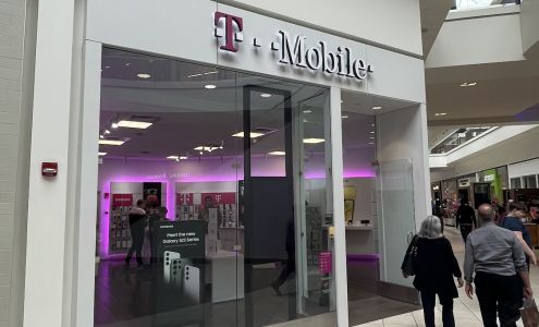 T-Mobile Authorized Retailer