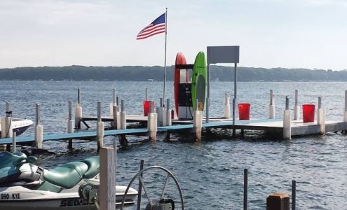 Village West Resort & Hotel