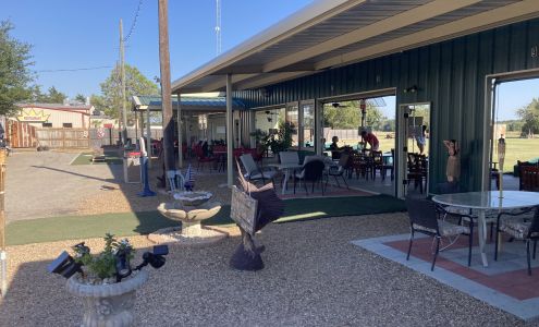 Hartline's Toptracer Golf and Sports Club 3769 I-30 Frontage Rd, Campbell Texas 75422