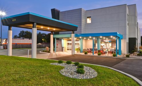 Tru by Hilton Syracuse North Airport Area