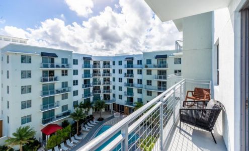 Artsquare at Hallandale