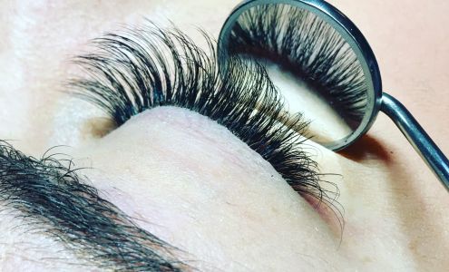 Luxe Lash Bar