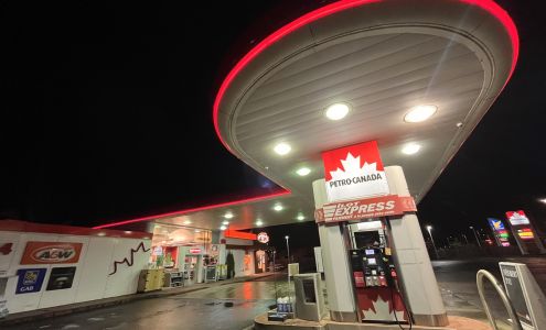 Petro-Canada Gas Station & Petro-Pass Truck Stop