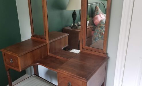 Mt Pleasant Glass & Mirror