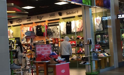 Journeys Norwalk