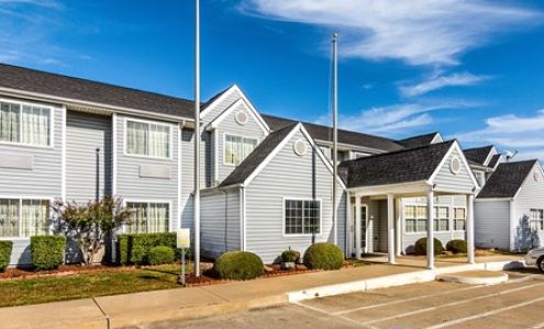 Motel 6 Mcalester, OK