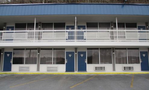 Motel 6 Chilhowie, VA - I-81