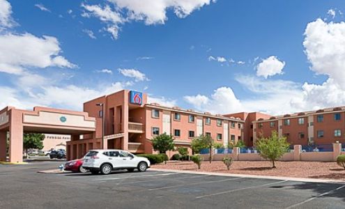 Motel 6 Page, AZ