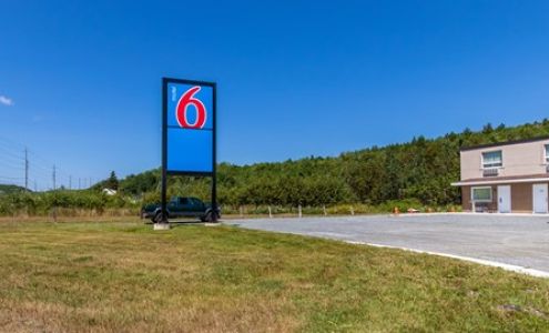 Motel 6 Sudbury, ON