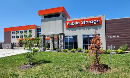 Public Storage