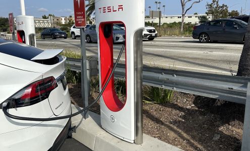 Tesla Supercharger