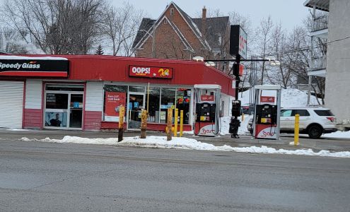 Waypoint Convenience New Liskeard