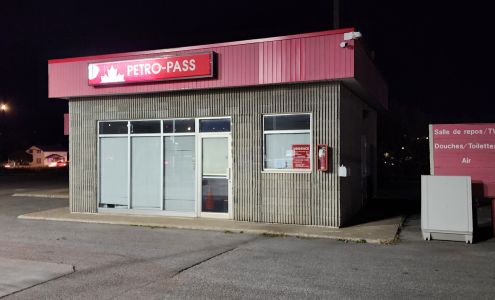 Petro-Pass Chicoutimi Chicoutimi