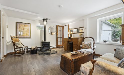 RE/MAX REALTRON TURNKEY REALTY