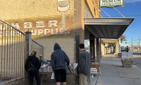 The Friendly Bookstore