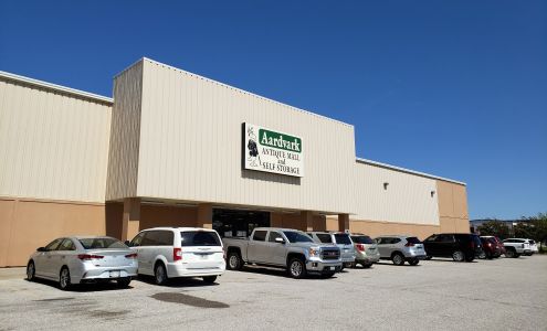 Aardvark Antique Mall