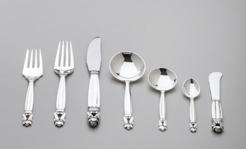 Drucker Antiques Inc