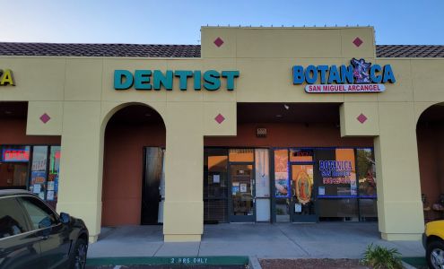 CrossRoads Shopping Center