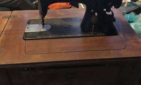 STRINGER’S ANTIQUES