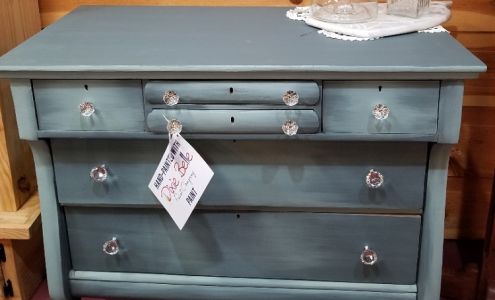 Sam's Revitalized Furniture & Stuff